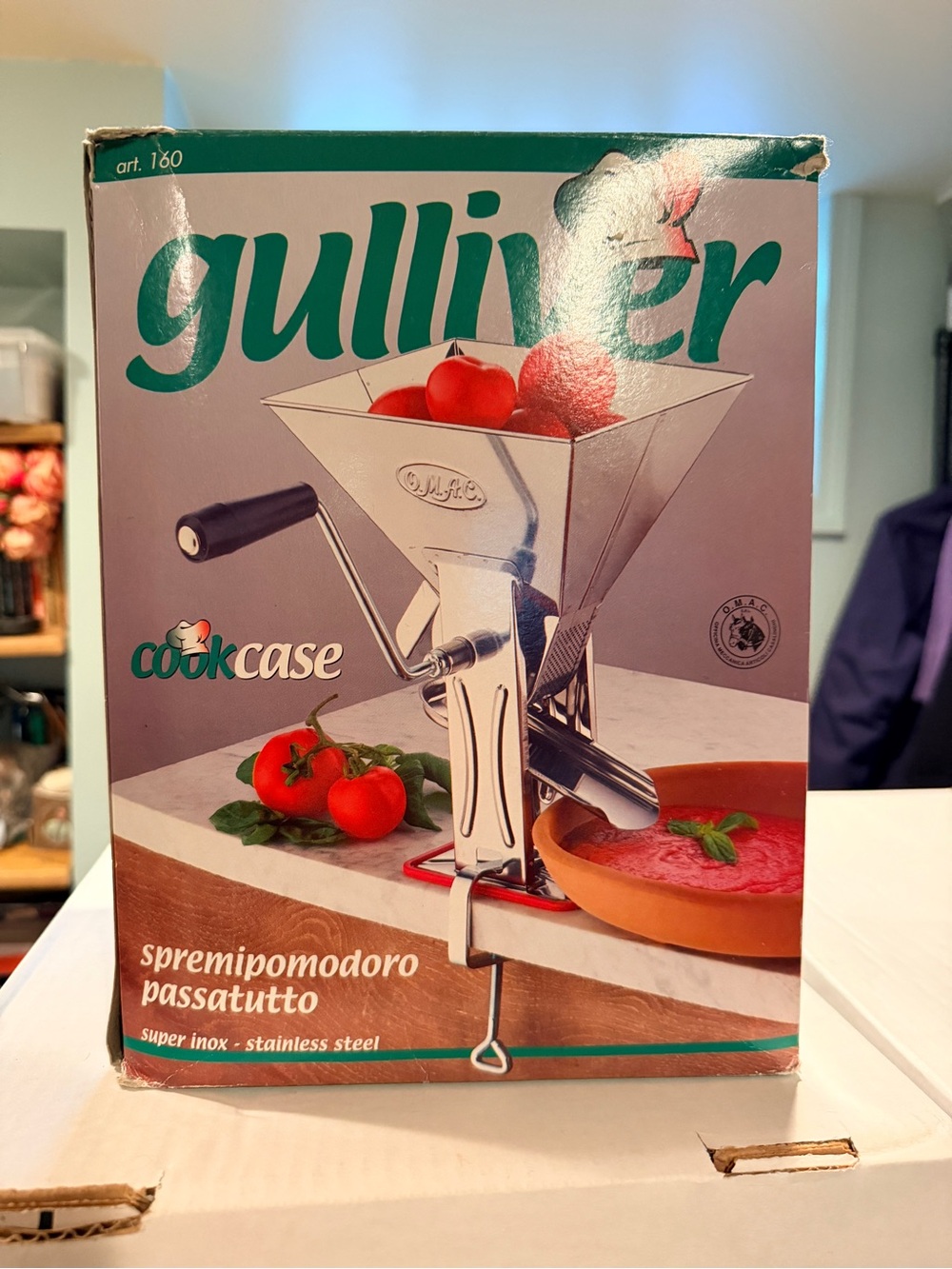 Gulliver Tomato Squeezer - Red